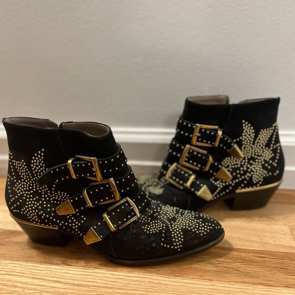 Chloe Susanna studded ankle boots in suede
